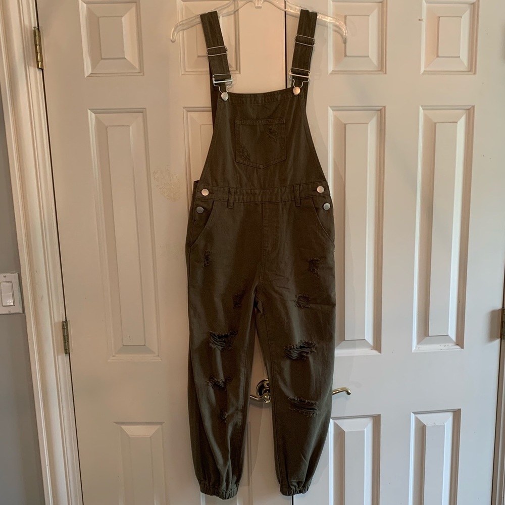 KITTENISH RAQUEL OLIVE JOGGER OVERALLS